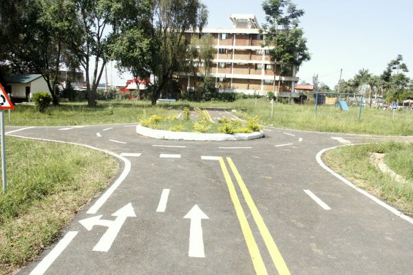 kakamega-traffic-safety-park9FE7C5F7-ABD6-BF12-C0ED-480219822E57.jpg